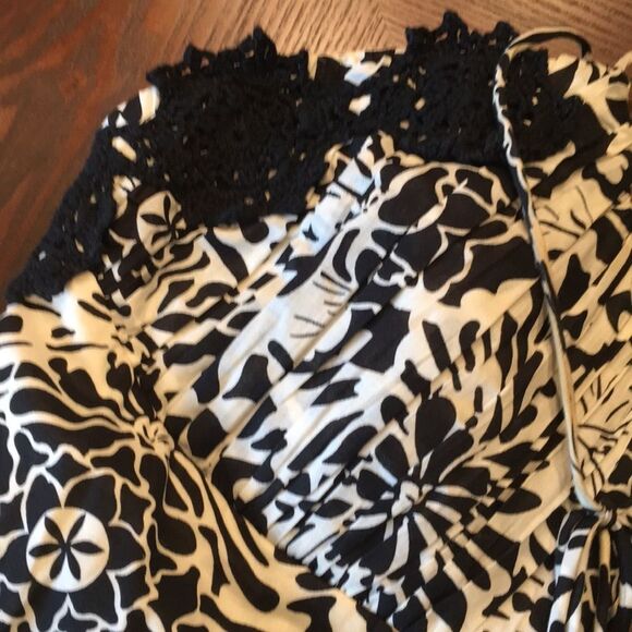 Black/cream Halter Dress women’s size 10 - Picture 7 of 7